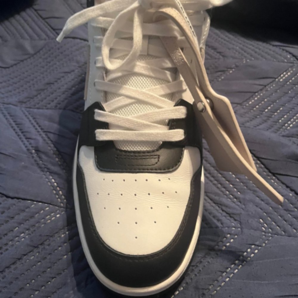 off-whites - Picture 2 of 6